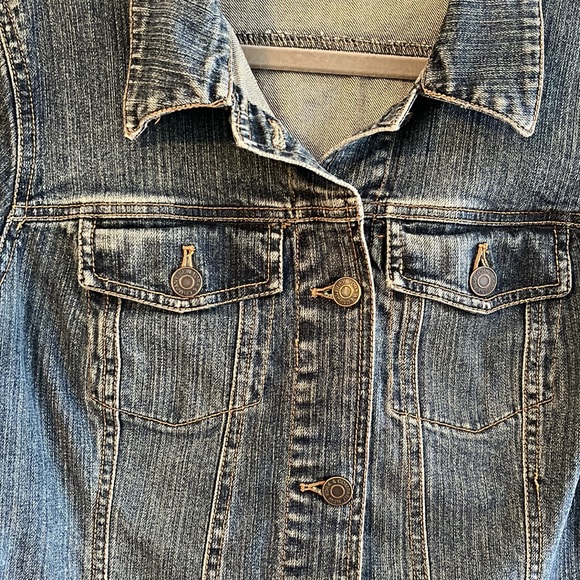 New York Company Size 6 Jean Jacket - Picture 2 of 5